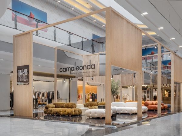 B&B Italia 经典之作 Camaleonda 沙发首个快闪店亮相中国