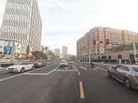 烟台西南河路取消单行线 实现双向通行