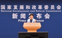 国家发改委:经济运行重回正轨,推动各类城市放宽落户限制