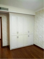 卧室装修衣柜移门平开门哪个好?根据生活需求来选择,不用再纠结