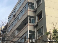 昨晚,桃城区一居民楼住户窗户玻璃碎了、窗框飞了&hellip;