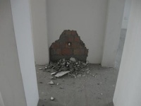 墙面掉沙怎么处理 墙面脱落起皮原因有哪些