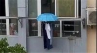 雨天晾衣新方法 幸福生活晒起来!
