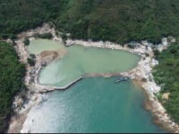 大亚湾许洲岛约1.5万平违建清除,40艘三无船舶上缴