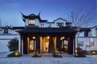 蓝城春风江南	周边学区配套怎么样,环境好吗