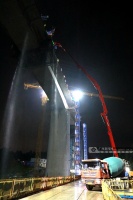 贵南高铁新进展:广西段首个大跨度连续梁顺利合龙