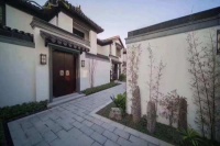 【	绿城华景川之江明月	】周边医疗配套怎么样,适合居住吗