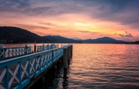 不惑于对生活的美好想象,临湖而居才是该有的生活方式