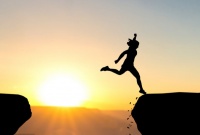 恒信集团&mdash;&mdash;弘毅笃行,做房产界的勇者