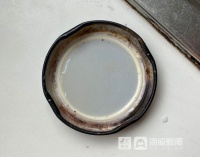 家家悦超市买来罐头疑变质 东营市民维权遭拖延!