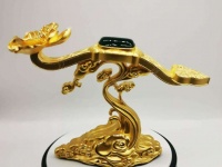 千万级王室祖母绿,即将惊艳万达体育新城