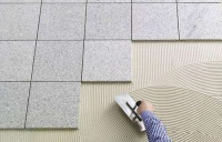 雨虹B300高耐水瓷砖背胶让爱家告别空鼓掉砖,安全乐无忧