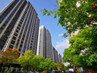 购买二手房入住近一年后发现漏水 能找原房东赔不?法院这样判