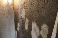 经验:瓷砖掉落巧解决,见招拆招还原亮丽家居