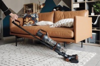 宠物飞毛很困扰,莱克立式吸尘器吸走三千烦恼丝