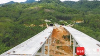 海南高速最长隧道贯通 预计半年内有三条高速公路建成通车