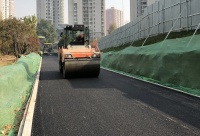 沥青开铺!&ldquo;彩妆&rdquo;将上!太原滨河自行车道指日可待