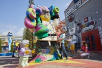 上海乐高乐园度假区项目今日签约 预计2021年内开工建设 2024年开园