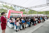 群策群力,深派文化之花绽放 &ldquo;睦邻文学奖&rdquo;结缘深派瓷艺