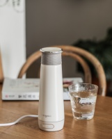 烧水保温二合一,东菱便携烧水杯是你春节出行的最佳选择