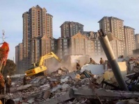 对被征收人较为有利的维权途径是哪种?