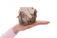 半月谈:租房就低人一等?租购同权任重道远