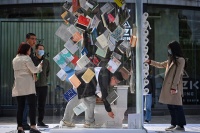 中国人均书房面积仅0.65㎡ 只要心中有书 哪里都是书房