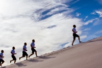 全力以赴,诉说人居故事