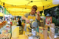 融信孔雀蓝轩夏日首场创意市集正式开张