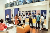 美学大师诠释轻奢风 华帝家居携新品惊艳亮相建博会