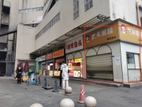 一平米81.7万，溢价率6515%！这个新一线城市16.6平小商铺拍出新纪录：1356万元！
