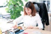 “百花争香传十里 铁建巾帼绽芳华”--中国铁建地产西南公司工会组织开展“女神节”系列活动