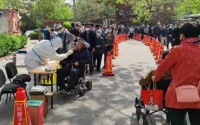 劲松1-8区物业投入70余人排查装修、协助进行核酸检测
