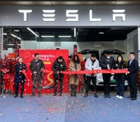 特斯拉中心入驻红星美凯龙上海沪南商场，进一步缩短社区用户服务半径