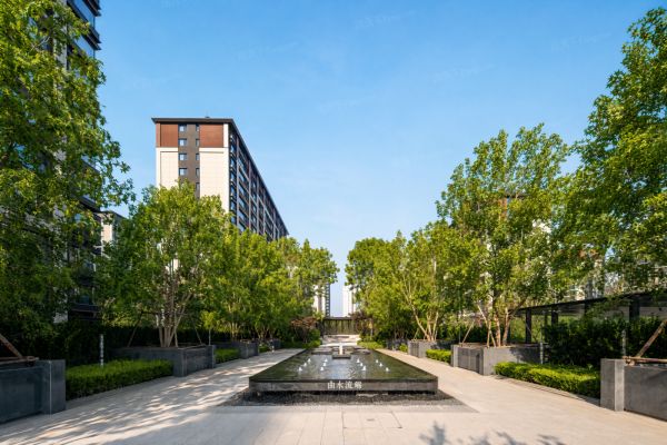 2026年10月通州地铁沿线新房怎么选？副中心枢纽旁实景现房值得关注